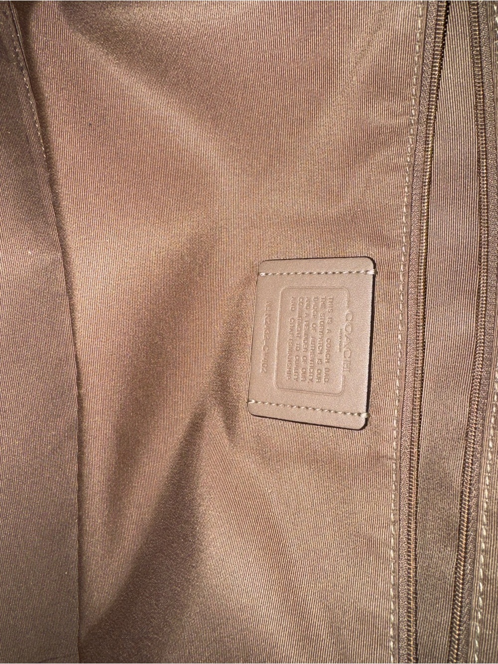 Coach Taupe Leather Tote Bag - Coach Signature Zip-Top Tote in Taupe NWOB - Picture 4 of 7